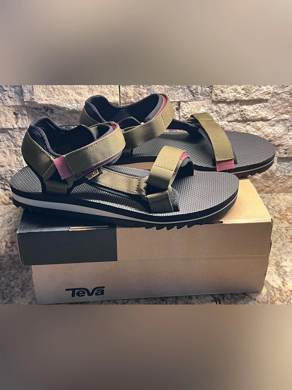 Teva new box